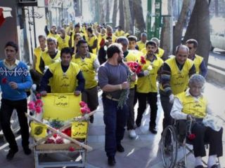 جمعیت طلوع بی‌نشان‌ها / بی‌نشان‌هایی که غذاهایشان را با همه تقسیم می‌کنند