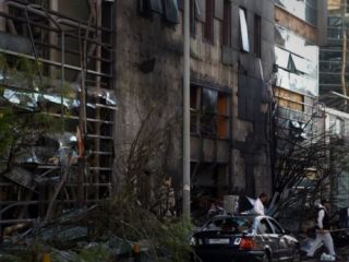 یکی از بانک‌های اجرا کننده تحریم‌ حزب‌الله لبنان هدف حمله قرار گرفت