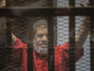محمد مرسی در پرونده جاسوسی برای قطر به حبس ابد محکوم شد