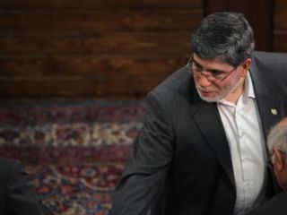 جوانفکر , مشاور مطبوعاتی محمود احمدی‌نژاد به «۹۱ روز حبس» محکوم شد