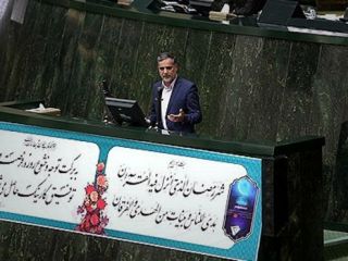 طرح تحقیق از مقام‌های دوتابعیتی مجددا به هیئت رئیسه مجلس ایران ارائه شد