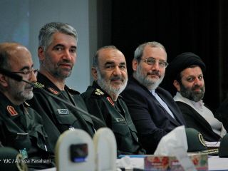 جانشین فرمانده سپاه: نمی‌خواهیم به یک کشور عادی در نظام جهانی تبدیل شویم؛ نجات جوانان غربی رسالت ماست