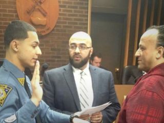 یک شهردار مسلمان در ایالت نیوجرسی: باورهای مذهبی را بر وظیفه شهری ام تحمیل نمی کنم