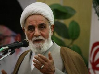 ناطق نوری: در بسیاری از مسائل سیر قهقرایی داشته‌ایم