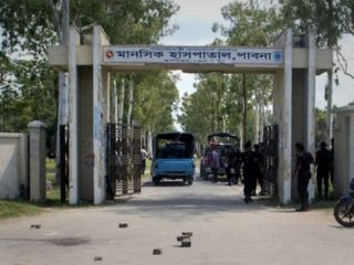 'اسلامگرایان بنگلادش' روحانی هندو را کشتند