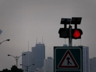 پیامک «هشدار امنیتی» به صدها فعال سیاسی و روزنامه‌نگار ایران