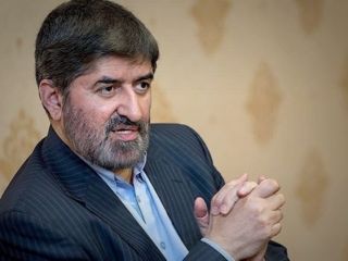 مطهری: وزارت اطلاعات و پلیس فتا منشاء پیامک های تهدید آمیز به خبرنگاران را مشخص کنند