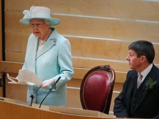 ملکه الیزابت در پارلمان اسکاتلند: آرام ماندن در جهان امروز دشوار است