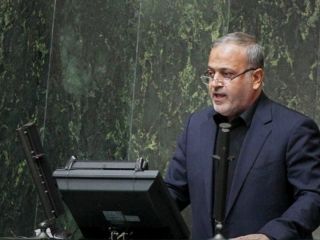 «۹۵۰ مدیر دولتی و بانکی با دریافتی نامتعارف» فهرست شده‌اند