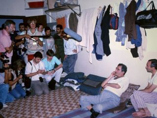 آخرین فرزند رضا شاه در زندان اوین