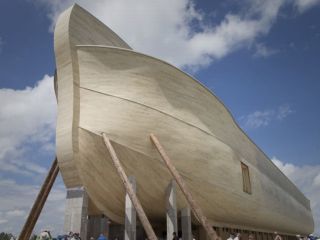 شبیه سازی کشتی نوح در ابعاد انجیلی در کنتاکی آمریکا + ویدیو