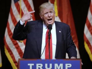 ترامپ: صدام حسین در کشتن تروریست ها 