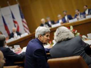 اختصاصی آسوشیتدپرس؛ «تقلیل زمان دستیابی ایران به سلاح اتمی پس از ۱۱ تا ۱۳ سال از اجرای برجام»