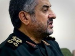 فرمانده سپاه چند کشور منطقه و عربستان را 'دشمنان آشکار ایران' دانست