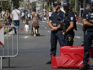 مهاجم نیس 'همدست داشته است'