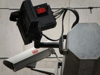 جریمه ۲۰۰ هزار تومانی برای رانندگانی که قبل از دوربین سرعت کم می کنند