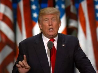 ترامپ به روسیه: ایمیل‌های گمشده کلینتون را پیدا کنید