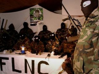 یک گروه مسلح در جزایر فرانسه داعش را تهدید به مقابله نظامی کرد