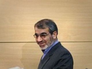 «تخلف در فیش‌ حقوقی» به عوامل ردصلاحیت نامزدهای انتخابات در ایران اضافه شد