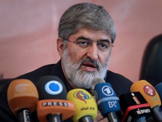 مطهری: وارد نشدن به حوزه سیاست و اقتصاد نقطه قوت ارتش است