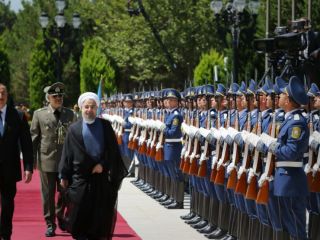 روحانی در باکو با علی‌اف و پوتین دیدار می‌کند