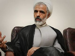 انصاری: از توهین‌کنندگان به رئیس‌جمهور شکایت می‌کنیم.