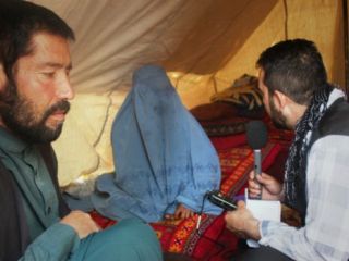 جسد سوخته زهرا یوسفی ۲۵ روز پس از مرگش در کابل به خاک سپرده شد