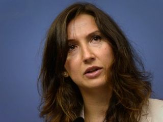 جوان‌ترین وزیر دولت سوئد برای مصرف بیش از حد الکل هنگام رانندگی استعفا کرد