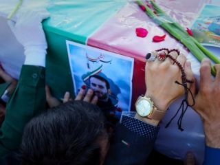 بنیاد شهید «۴۰۰ نفر از خانواده» کشته‌شدگان در سوریه را پوشش می‌دهد