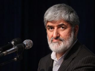 مطهری: امام جمعه‌ها حق دخالت در امور اجرایی را ندارند