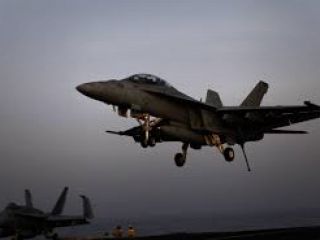 عملیات حفاظتی جنگنده‌های آمریکا هنگام حمله هواپیماهای سوری به مواضع کردها