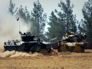 داعش به حملات توپخانه‌ای ترکیه پاسخ داد