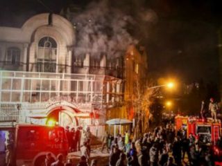 حمله به کنسولگری عربستان 'به گردشگری مشهد لطمه زده است'