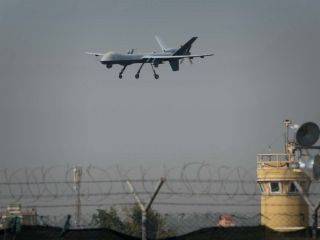 «پدافند هوایی ایران به یک پهپاد آمریکایی اخطار داد»