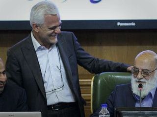 تداوم ریاست اصولگرایان بر شورای شهر تهران؛ مهدی چمران رئیس باقی ماند