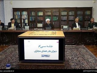 درگیری لفظی رئیس جمهور با عضو حقوقی شورای عالی فضای مجازی