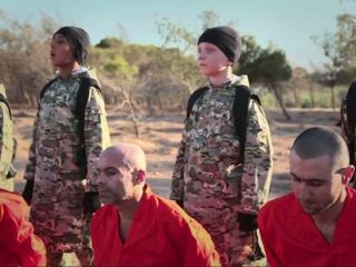 تازه‌ترین وحشت‌آفرینی داعش: استفاده از کودکان برای اعدام اسیران + تصاویر