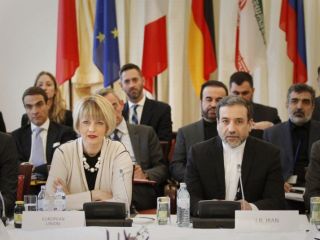 رویترز: اعطای معافیت‌های محرمانه به ایران توسط ۱+۵ پس از توافق اتمی