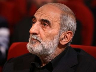 حسین شریعتمدارى: اظهارات رفسنجانى دعوت از امریکا براى حمله به ایران است!