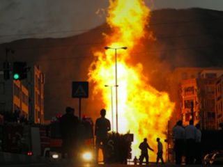 دلیل انفجار و صدای مهیب یکشنبه شب در غرب تهران چه بود