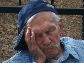 خوابیدن زیاد چه بلایی سر بدن می آورد؟