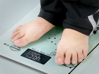 علائمی که نشان می دهد وسواس وزن گرفته اید