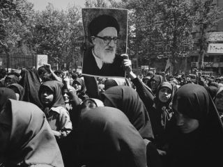 بازنشر مصاحبه مجتبی طالقانی با صدای آمریکا؛ چرا مرگ آیت‌الله طالقانی مشکوک بود؟+ ویدیو