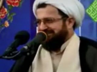 یک آخوند ‌: خلوت اینترنتی و پیامکی و وایبری ...با نامحرم حرام است