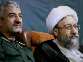 صادق لاریجانی: شورای نگهبان مانع حضور انتخاباتی مخالفان حکومت دینی شود