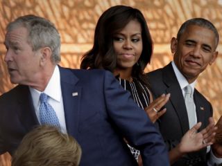 عکسی را که جرج بوش نتوانست بگیرد، اوباما گرفت + ویدیو