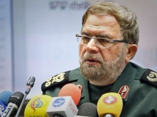 معاون ستاد نیروهای مسلح: دشمن به دنبال جنگ نیابتی در داخل کشور است