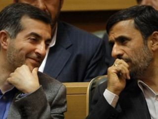 پورمحمدی: فولاد خوزستان با توصیه‌ احمدی‌نژاد و مشایی به مه آفرید خسروی واگذار شد