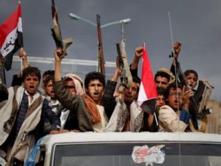 حوثی‌ها مدعی حمله به یک ناوجنگی امارات در دریای سرخ شدند