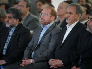 جهانگیری: ستاد مبارزه با مفاسد اقتصادی در حال پیگیری پرونده املاک نجومی است